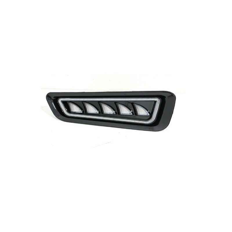Suitable for 2017-2020 for Ford SVT F150 LED daytime running lights and turn signals.