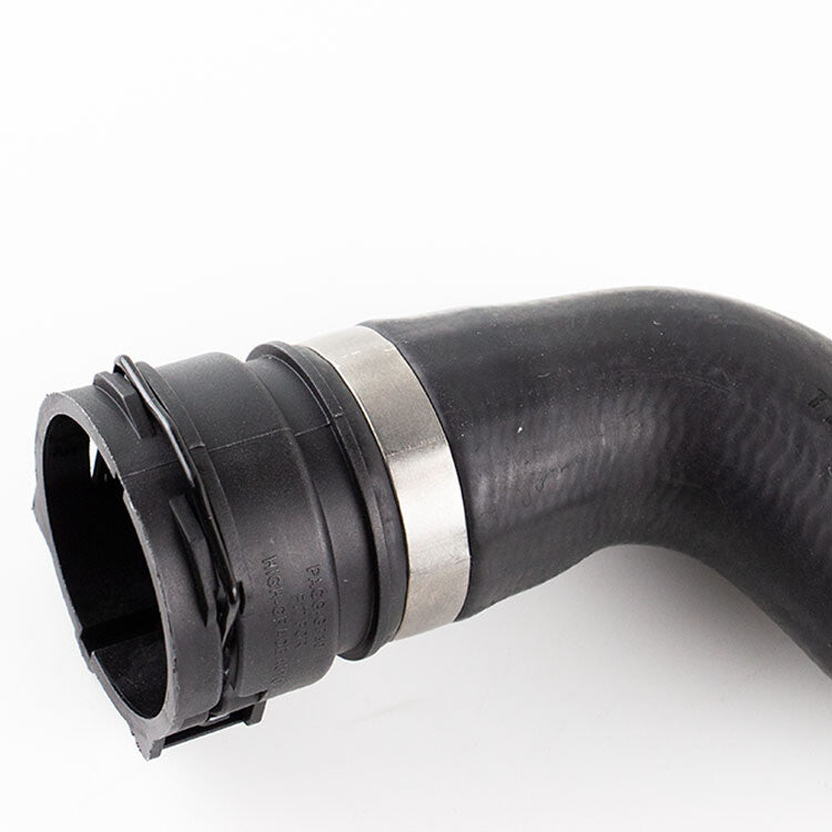 Water Tank Coolant Hose Upper Radiator Hose for Land Rover LR2 2006-14 LR000931