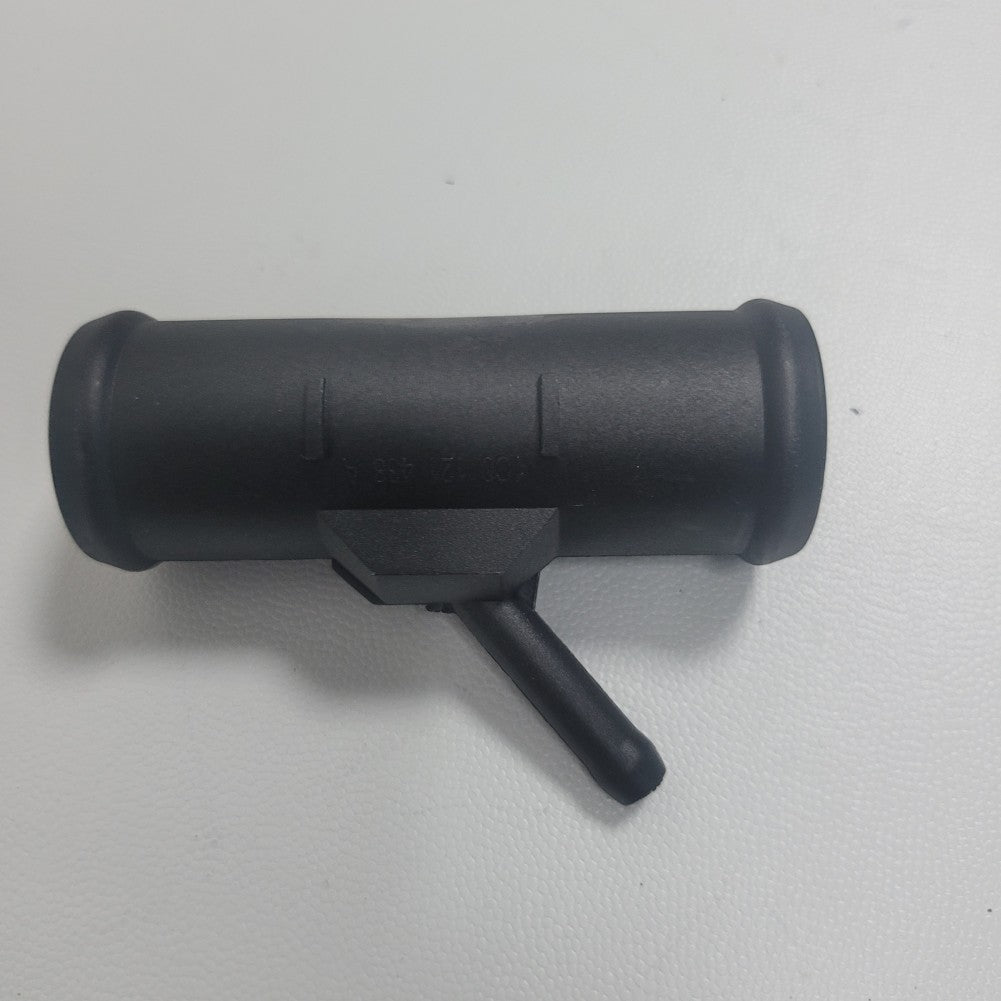 Upper Radiator Hose Distribution Tee for Volkswagen Beetle 1999-2005