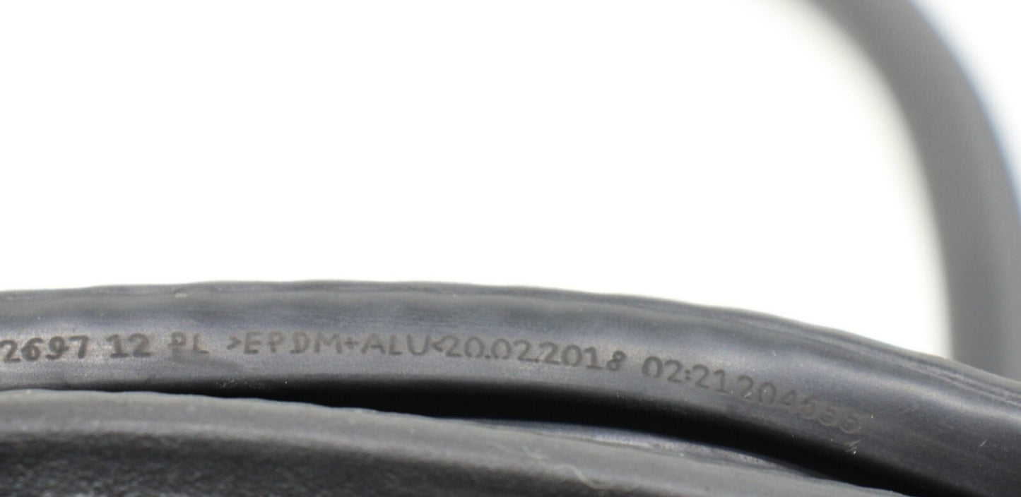 FRONT LEFT SIDE DOOR BODY WEATHERSTRIP SEAL for BMW 530i 540i G30