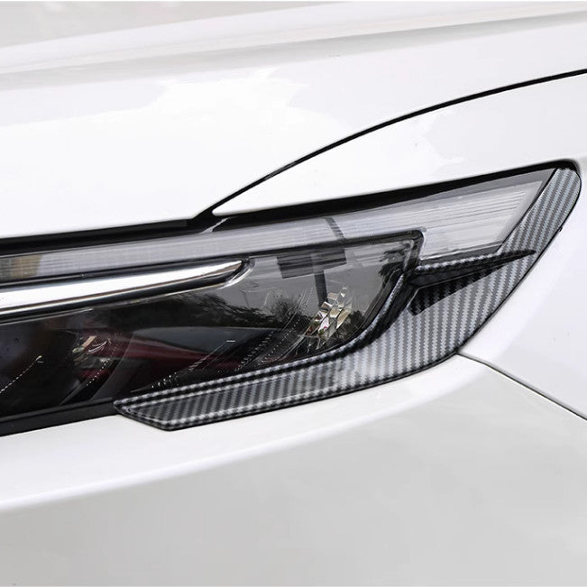 Carbon fiber headlight trim is suitable for 2023 and 2024 for Honda CR-V models.