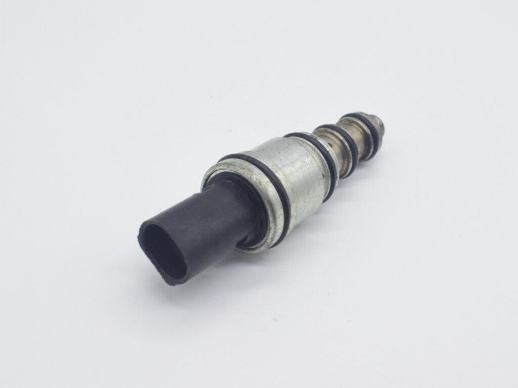 6560949 Control Valve