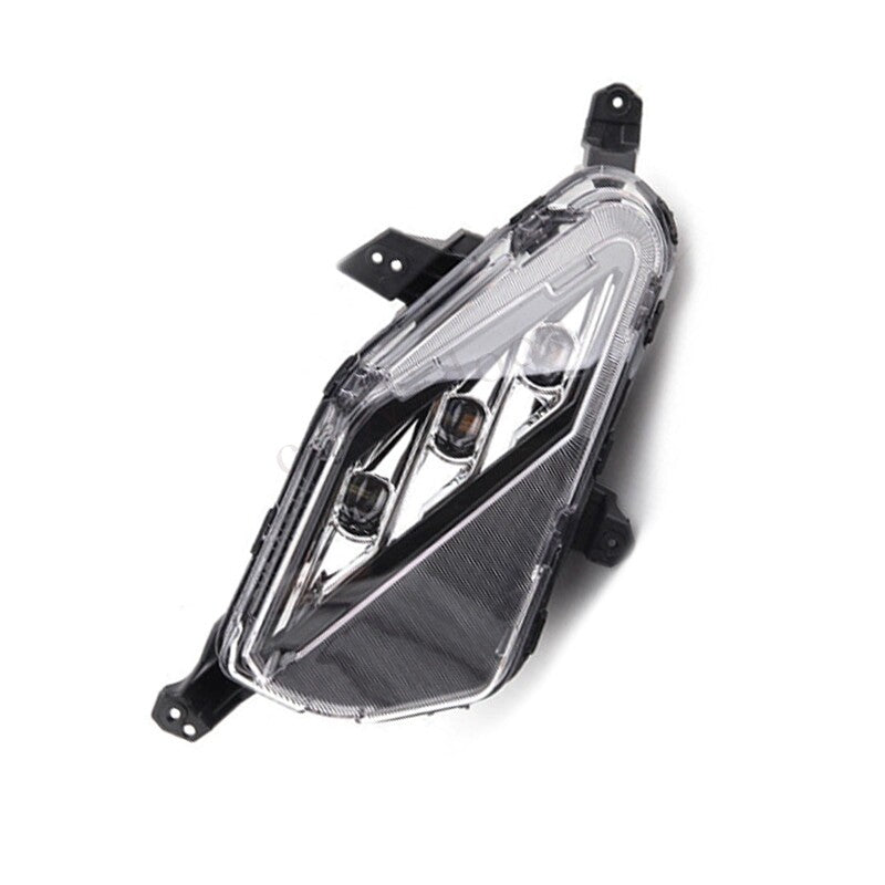 LED DRL front daytime running lights and fog lights are suitable for the 2022 for Kia Cerato K3.