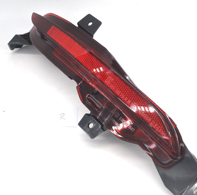 Pair REAR BUMPER Fog Reflector Tail lights For Land for Range Rover Velar 2017-2023