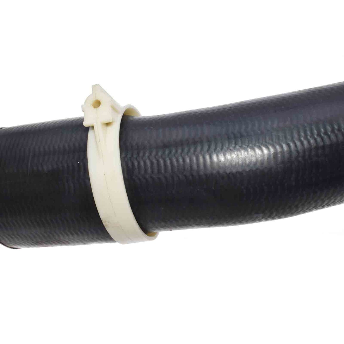 new intercooler hose LR06429, suitable for Land Rover LR2 2008-2014 2.0L and 3.2L models.