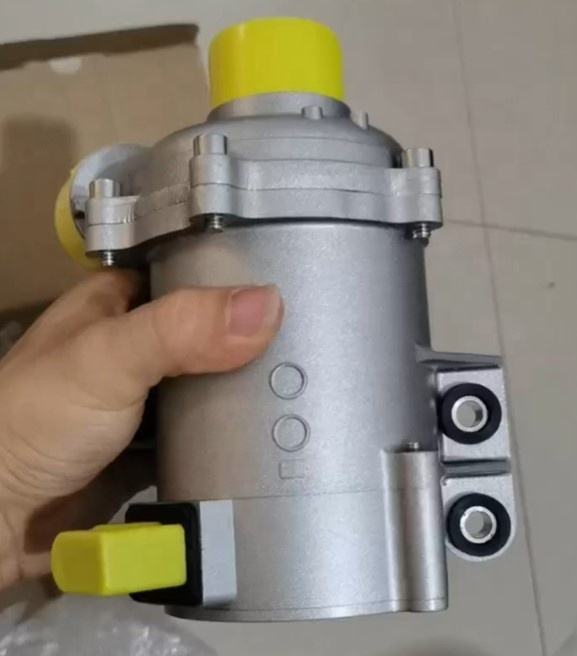 11517597715 Electric cooling water pump suitable for BMW F20, F22, F30, F31, F34, F35, F10, F11
