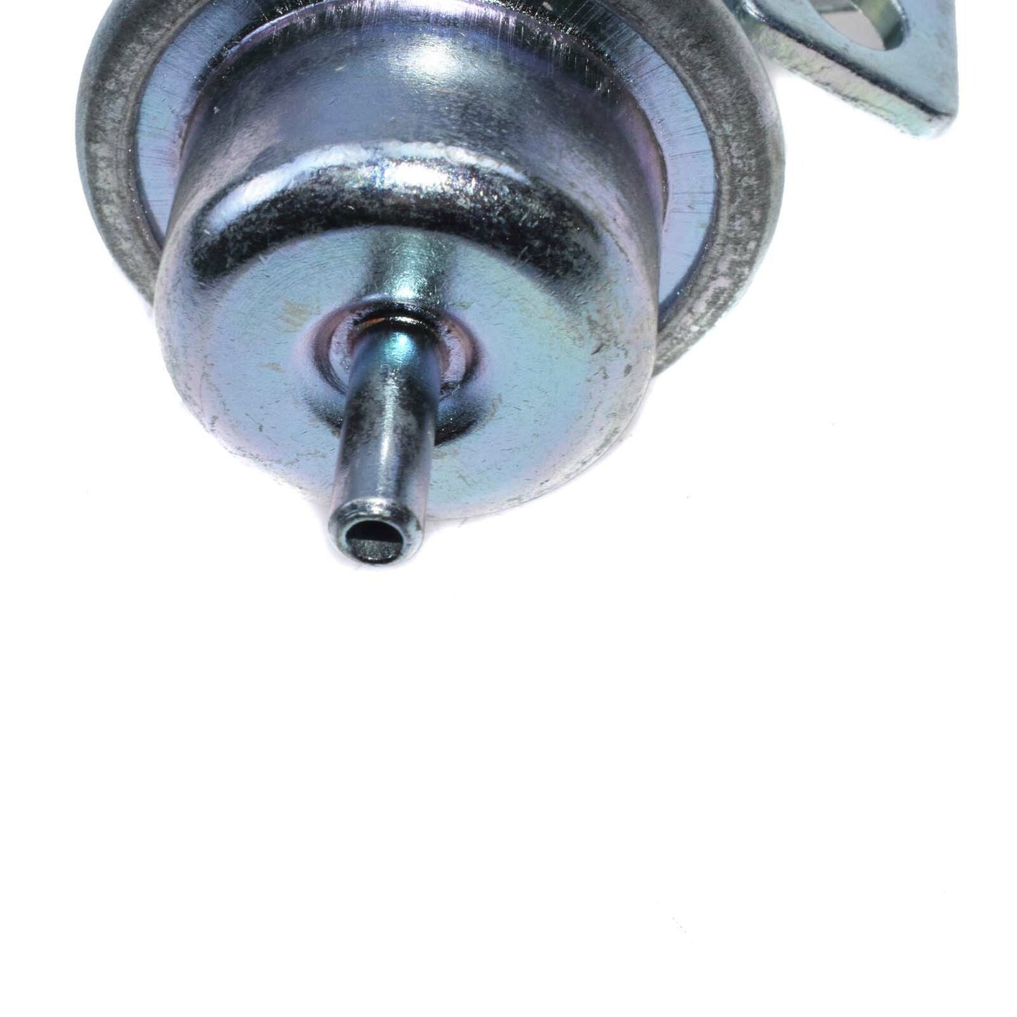 Fuel injection pressure regulator for Pontiac Grand Am for Chevrolet Cavalier Malibu