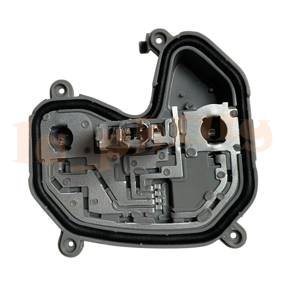 Fits 2015 2016 2017 for Jeep Renegade Left Side Rear Tail Light Bracket + Plug