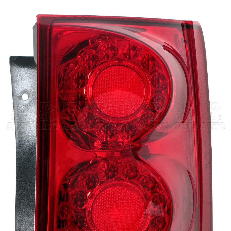 Right LED taillight brake stop light CH2801199 Applicable to for Dodge Grand Caravan 2011 - 2020