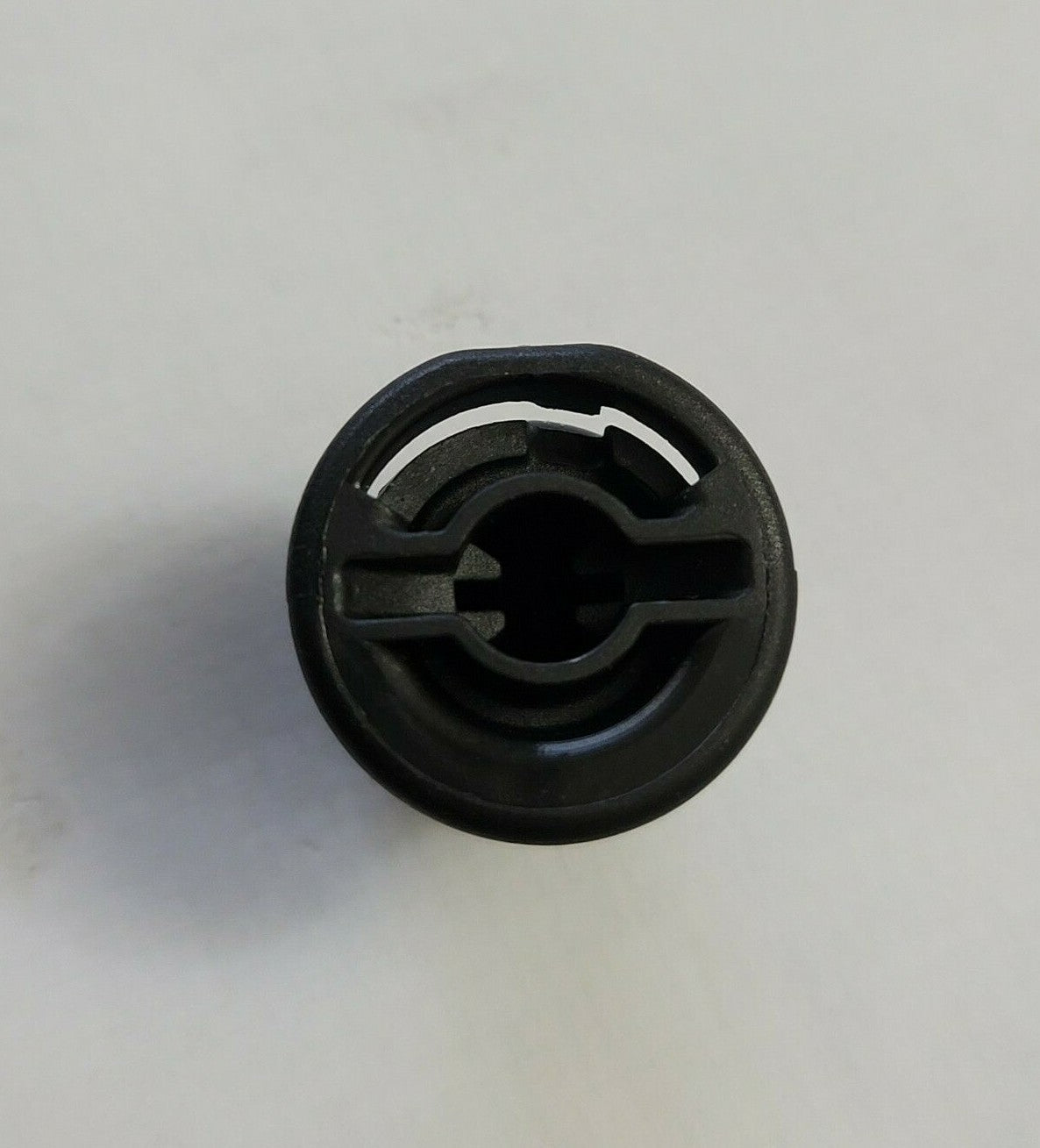 New for VW for AUDI NEW 06L103801 06L-103-801 Plastic Oil Drain Plug