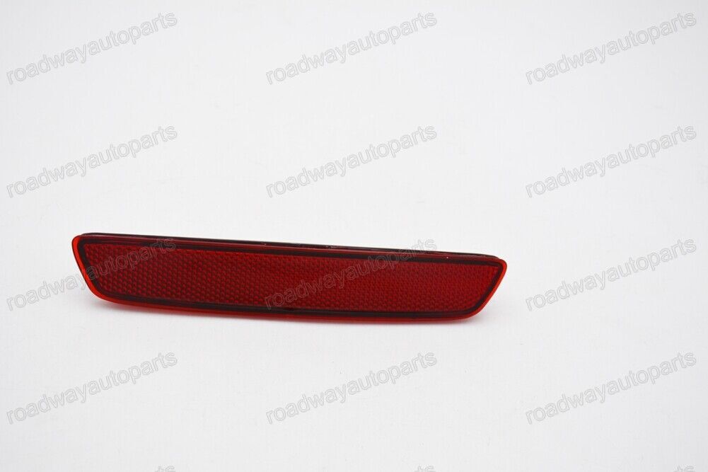 Rear Bumper Reflector Right Passenger Side Fit for Chevrolet Trax 2014 2015-2016