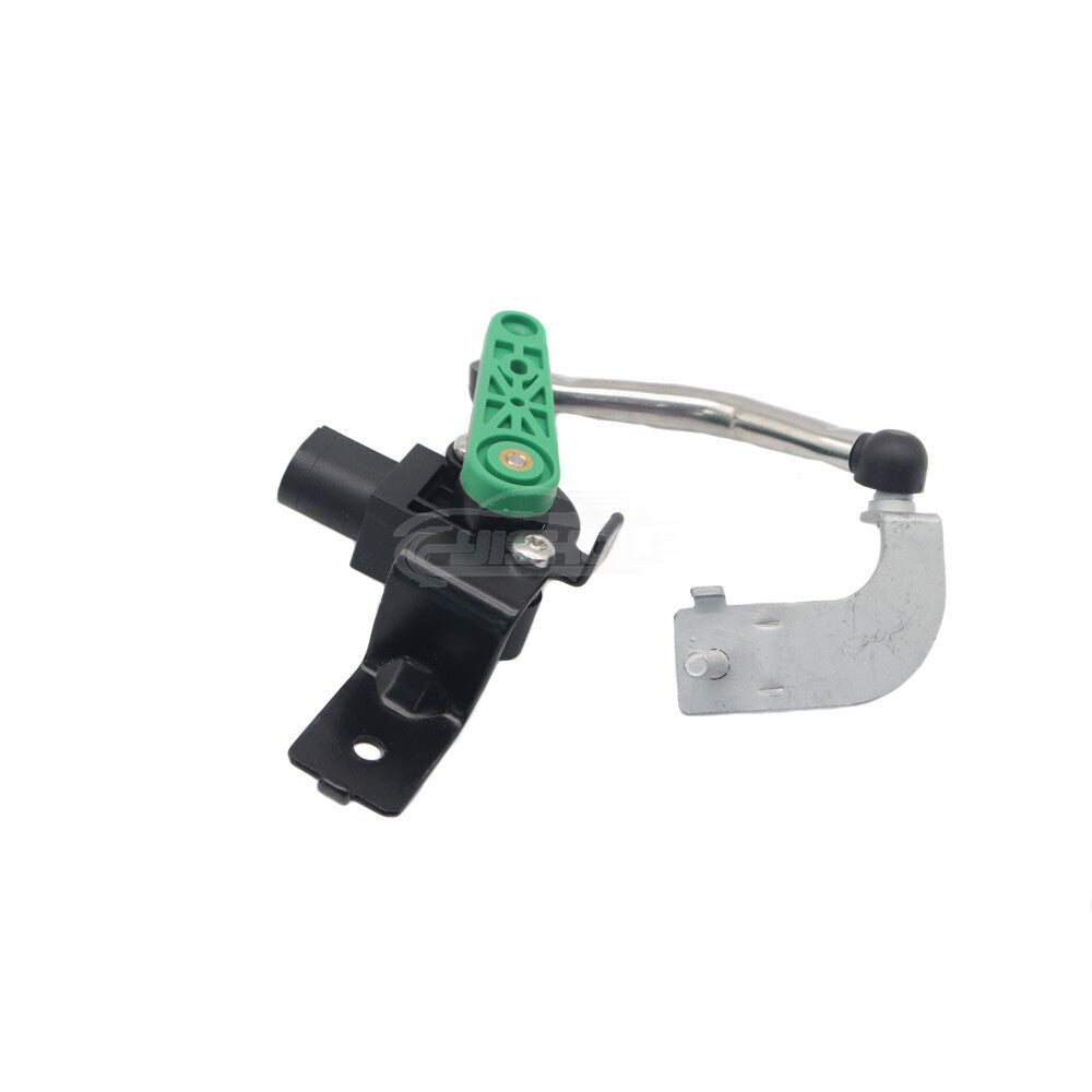 The front right headlight level sensor is applicable to for Volkswagen for Golf 2010-2013, for Tiguan 12-18 CC, and for Audi Q3.