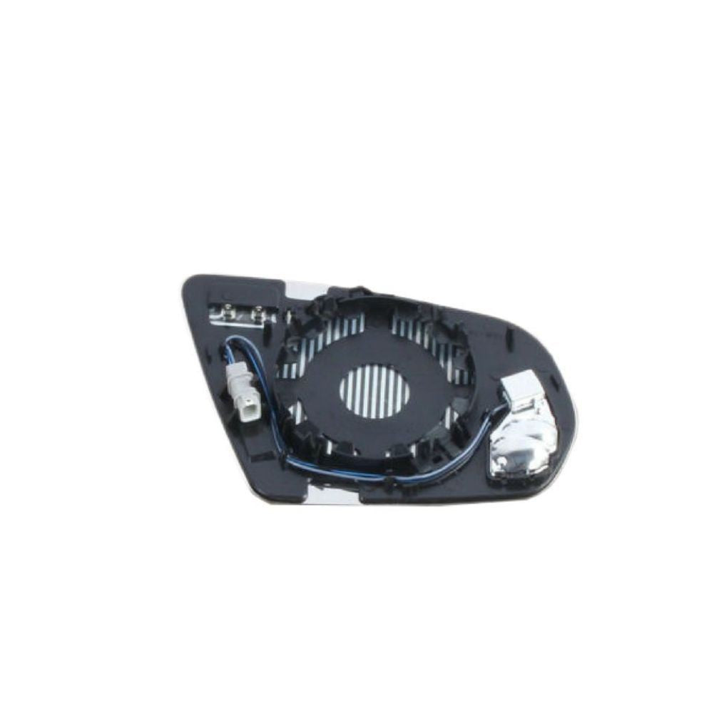 Mirrored glass is suitable for Mercedes-Benz CES, GLC, W205, W213, W222, and X253 models (2014-2021).