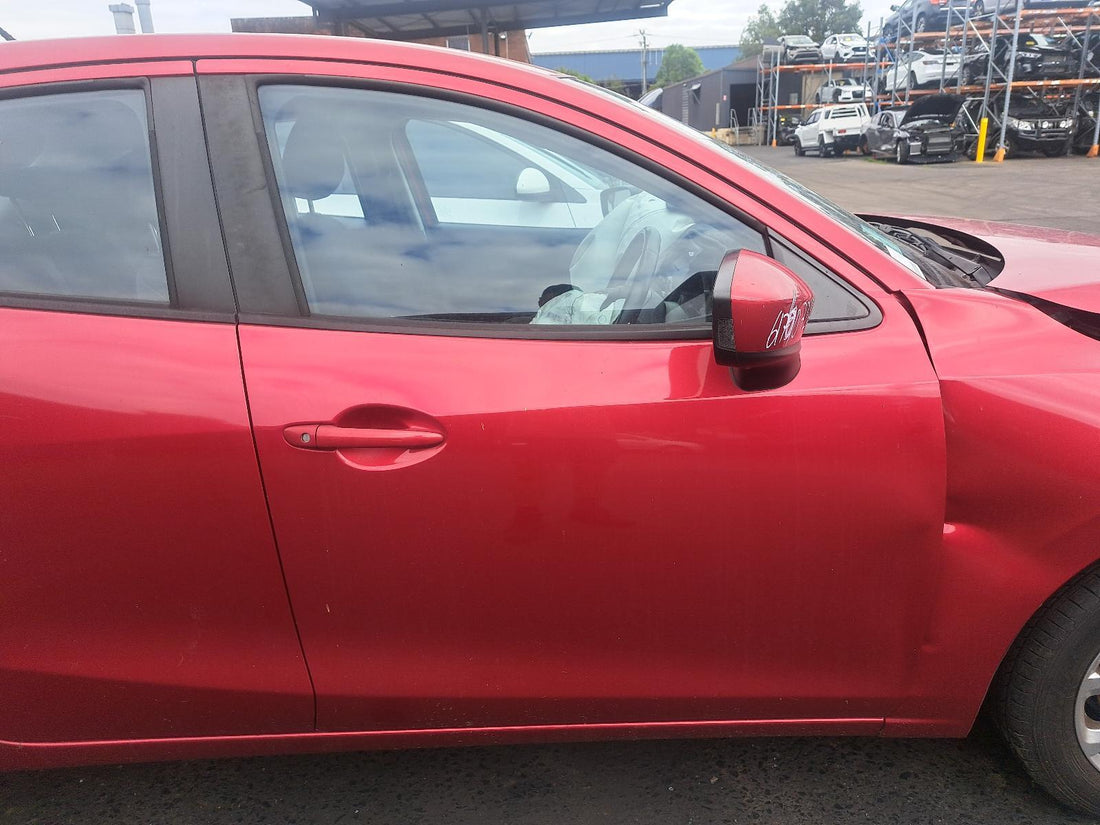 How It Works: Side Mirror Assembly Replacement