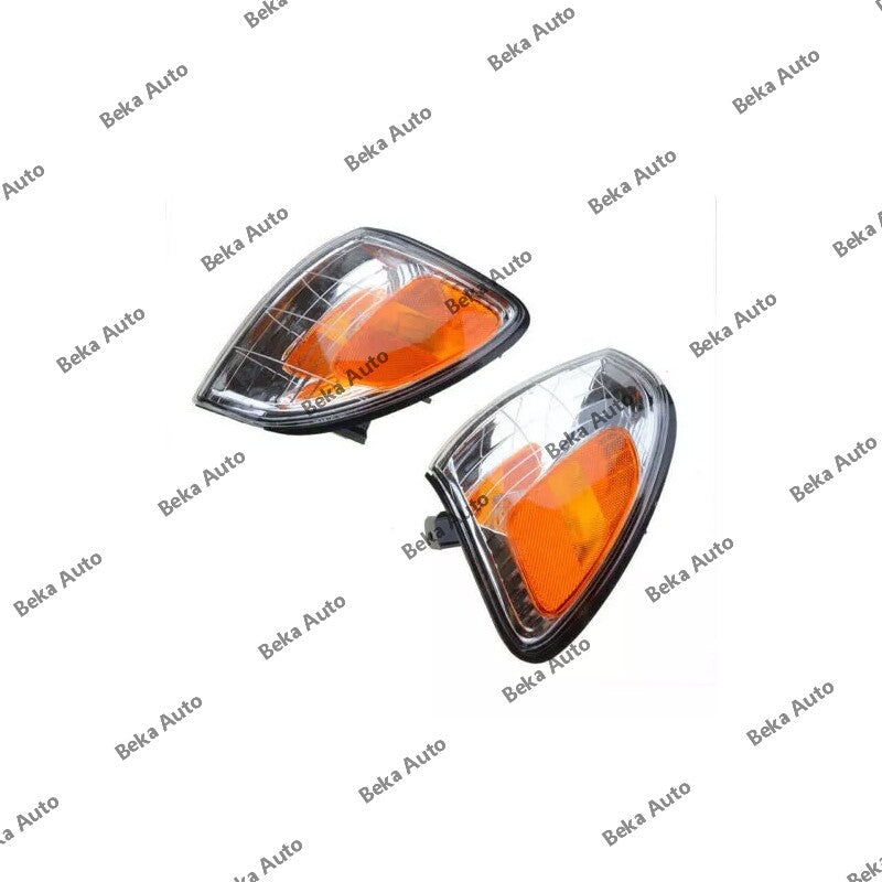 A pair of front side corner turn signals for 1998-2007 for Lexus LX470 LHRH vehicles.