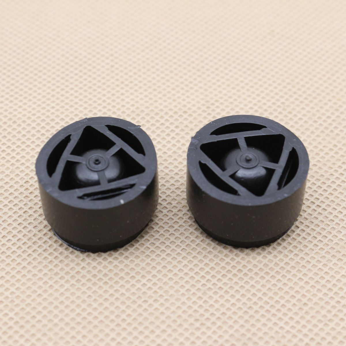 3-piece set of 23.5 mm rubber grommets for engine hood mounting on for Audi for VW for Skoda 06J103226A