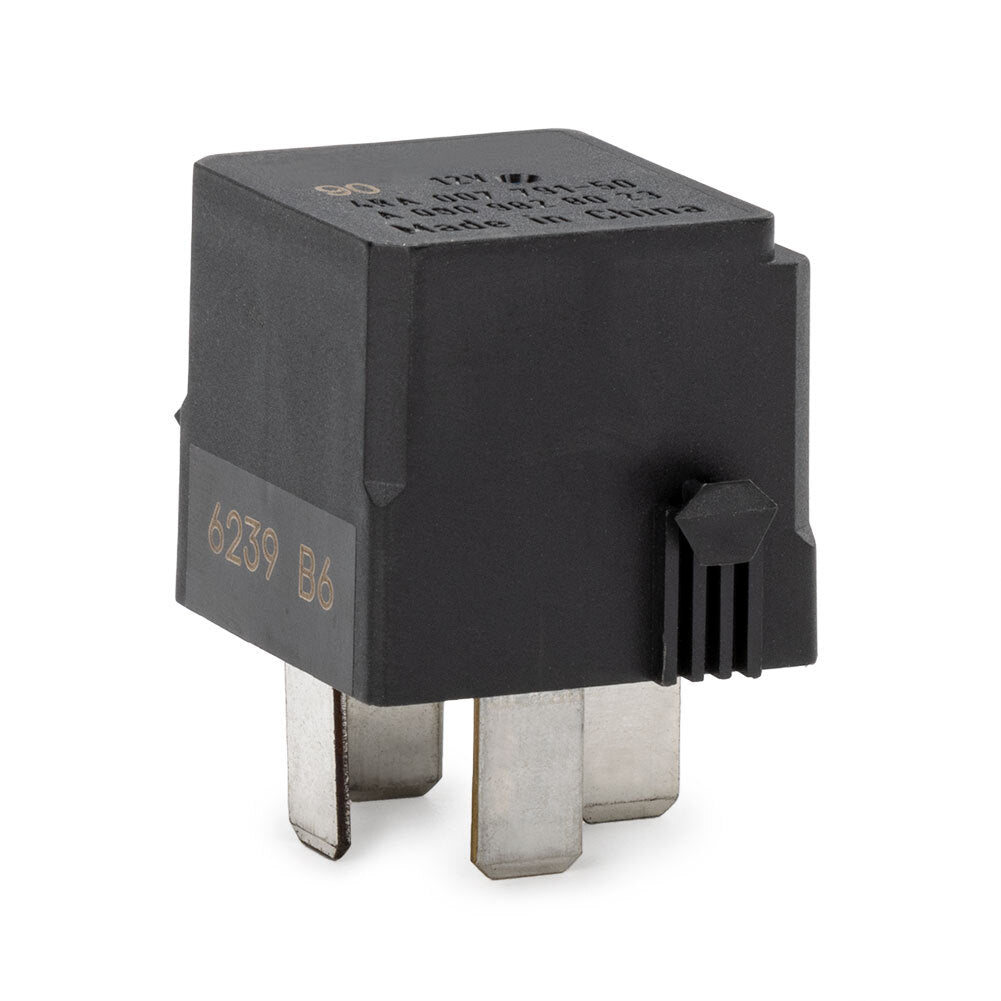 Fuel pump relay suitable for Mercedes -AMG E300, for Porsche 928 C230 CL500, for Saab A0009828023