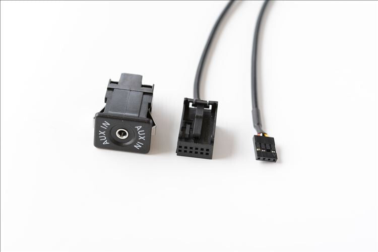 Retrofit AUX auxiliary mp3 cable socket for Porsche 2009-2015 CDR30/31 PCM3
