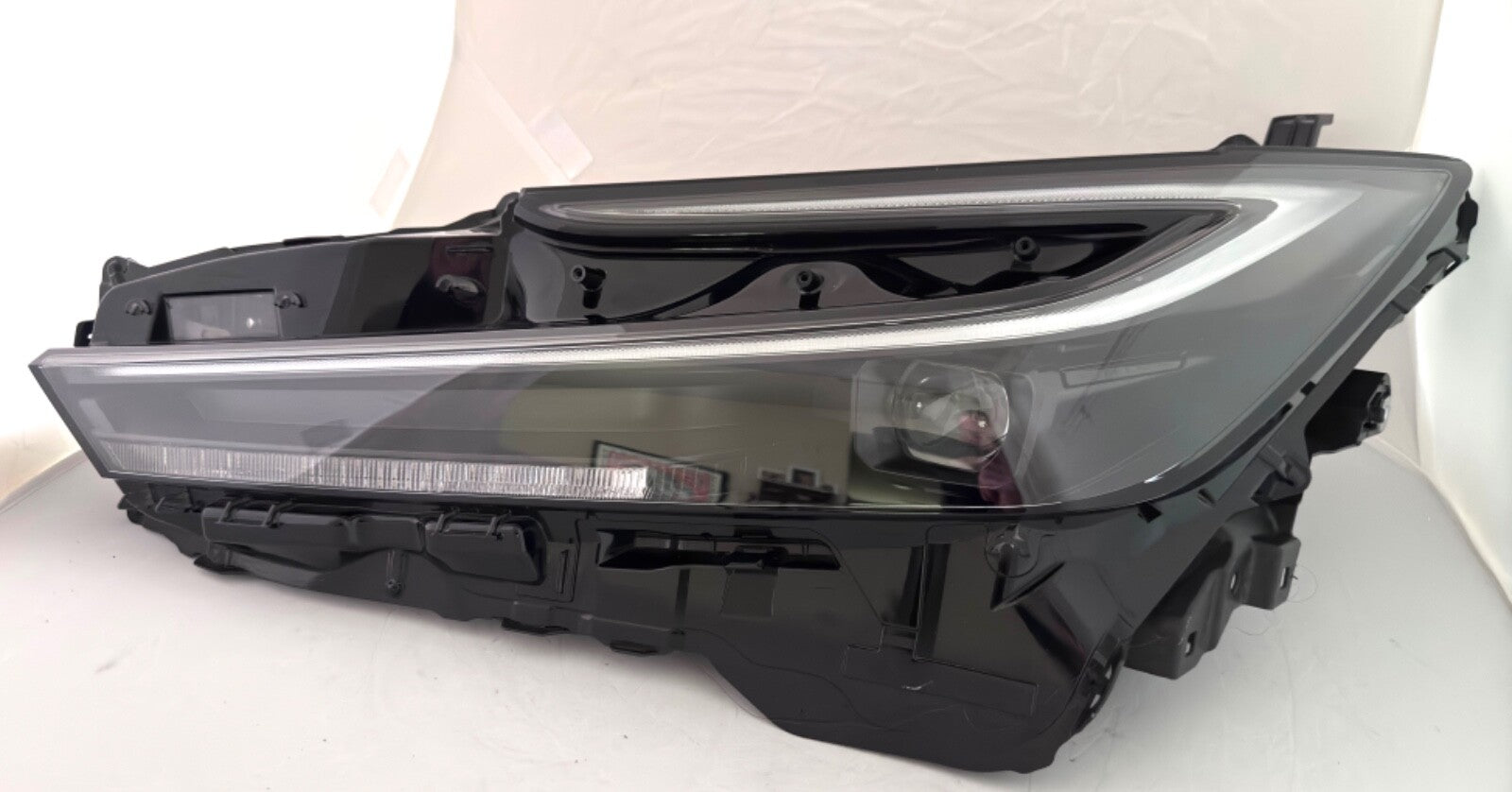 Left LH Driver LED Headlight Headlamp For 2023 2024 for Toyota Prius
