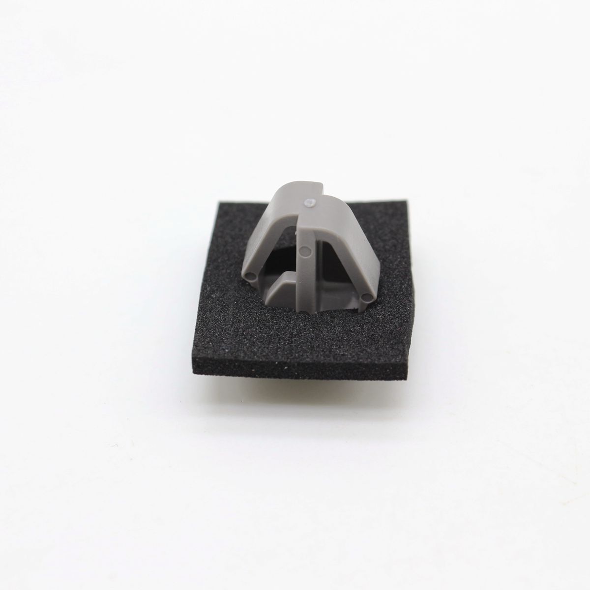10-pack of for Hyundai and for Kia 87382-2W000 lifting door molded clips with seals