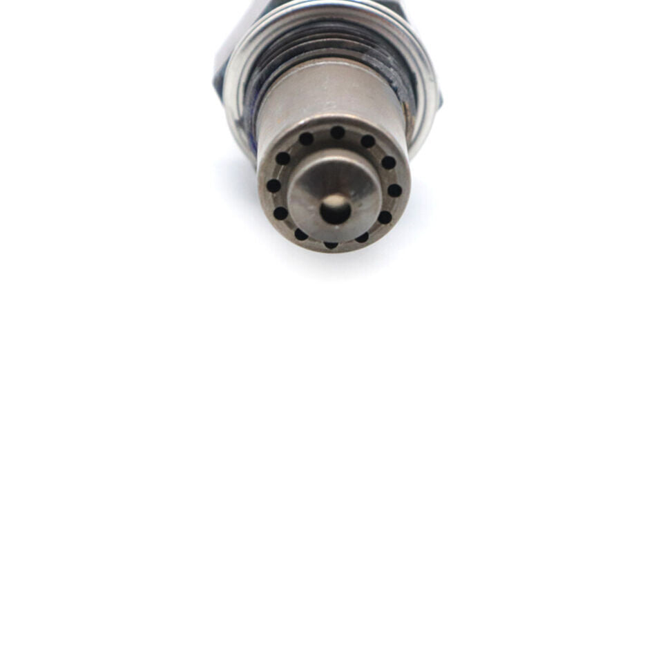 The new right front oxygen sensor is compatible with the for Maserati Quattroporte Ghibli 2014-17 670002200