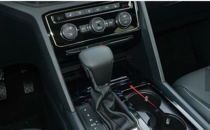 for Volkswagen Atlas 18-20 Middle Console Cigarette Lighter Trim Carbon Fiber 1X