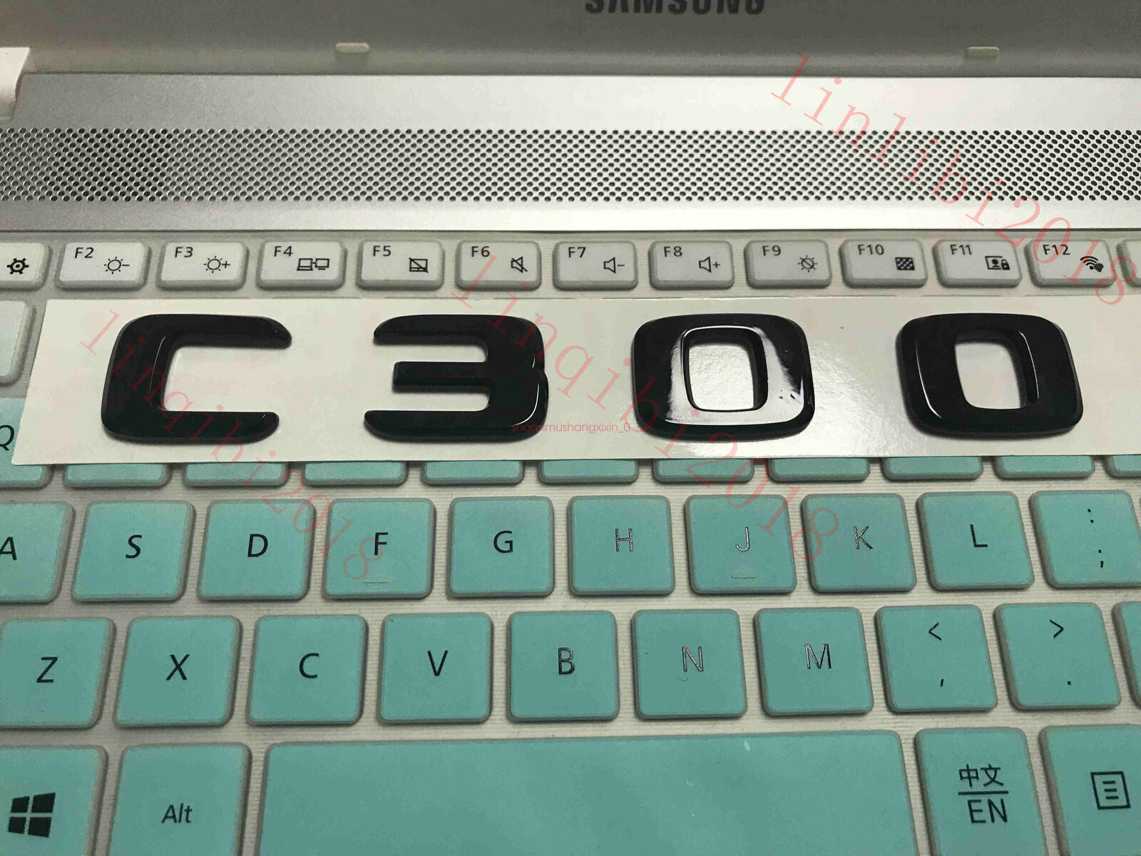 Glossy black 3D C300 lettering Trunk badge for C-grade C300