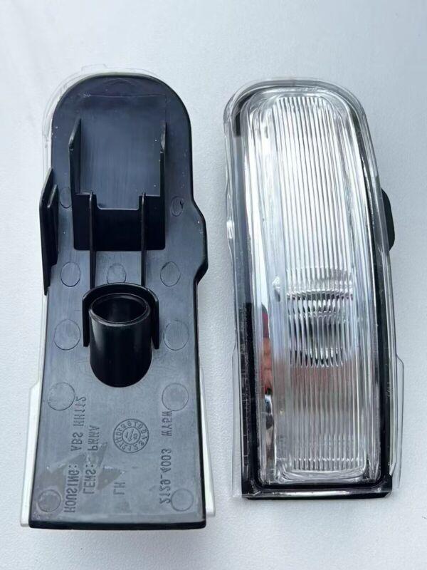 Side mirror turn signals are applicable to the 2015-2023 for Jeep Renegade right passenger side.
