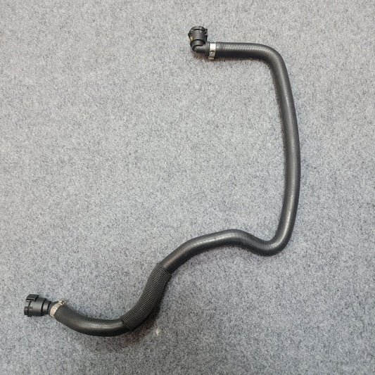 Radiator Water Coolant Bypass Hose for BMW 740i G12 16-19