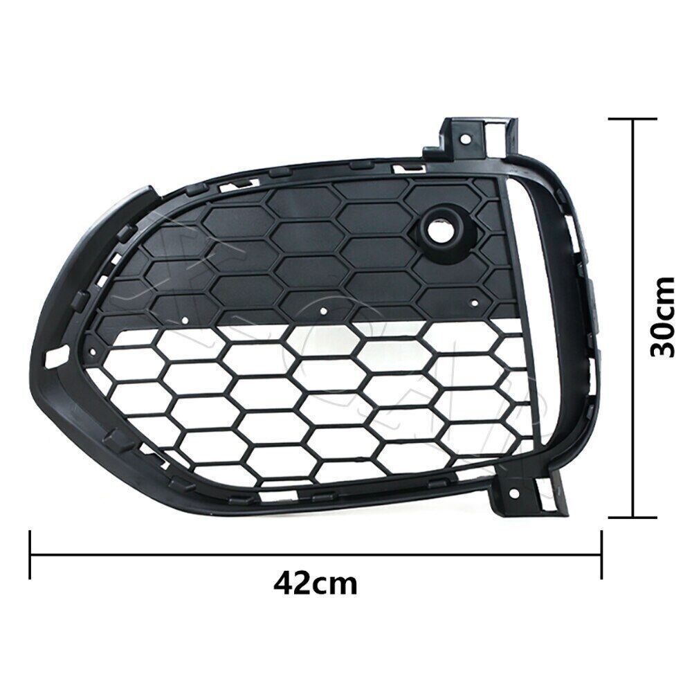 A pair of front bumper grille fog light cover frames for BMW X5 F15 2012 - 2015 M Sport.