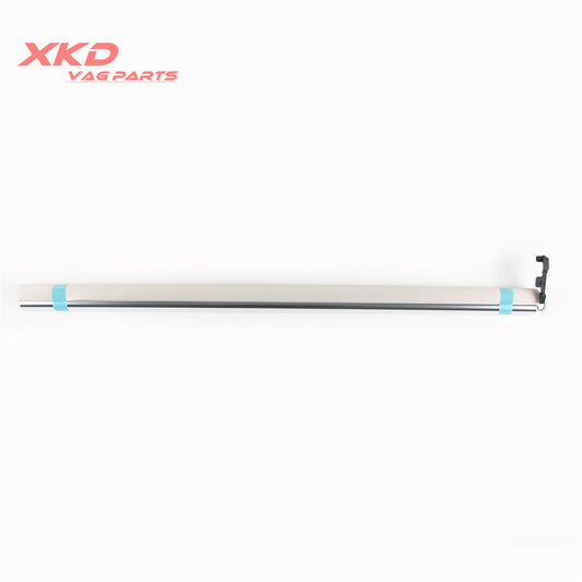 Cream-colored sunroof visor assembly suitable for Mercedes E180 E200