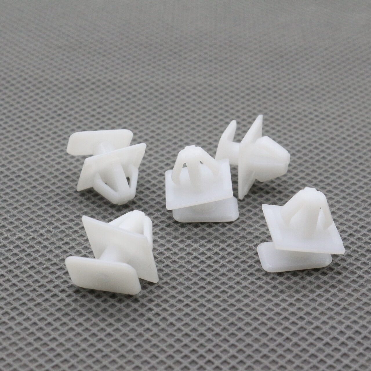 White Cowl Top Hinge Cover Clip for Honda 90602-TK6-A00,20Pcs