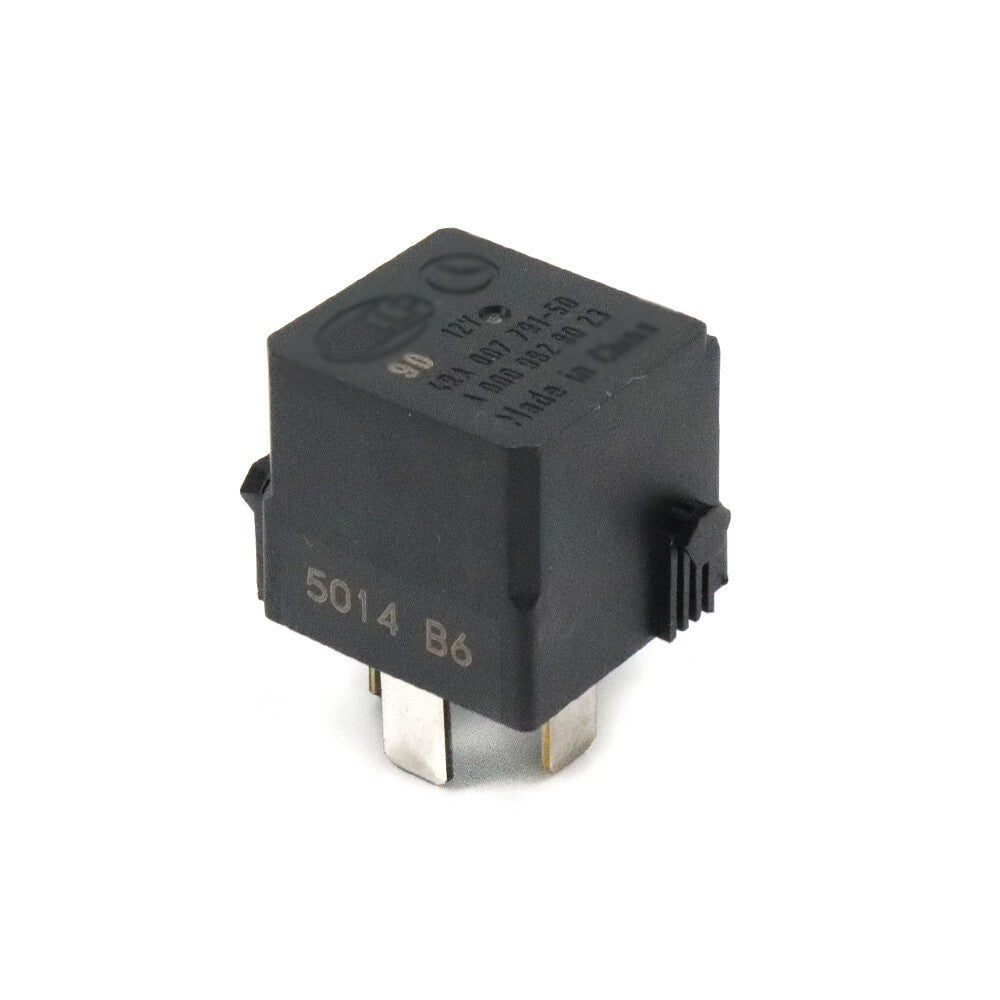 Fuel Pump Relay for Mercedes AMG E300 for Porsche 928 C230 CL500 for Saab A0009828023