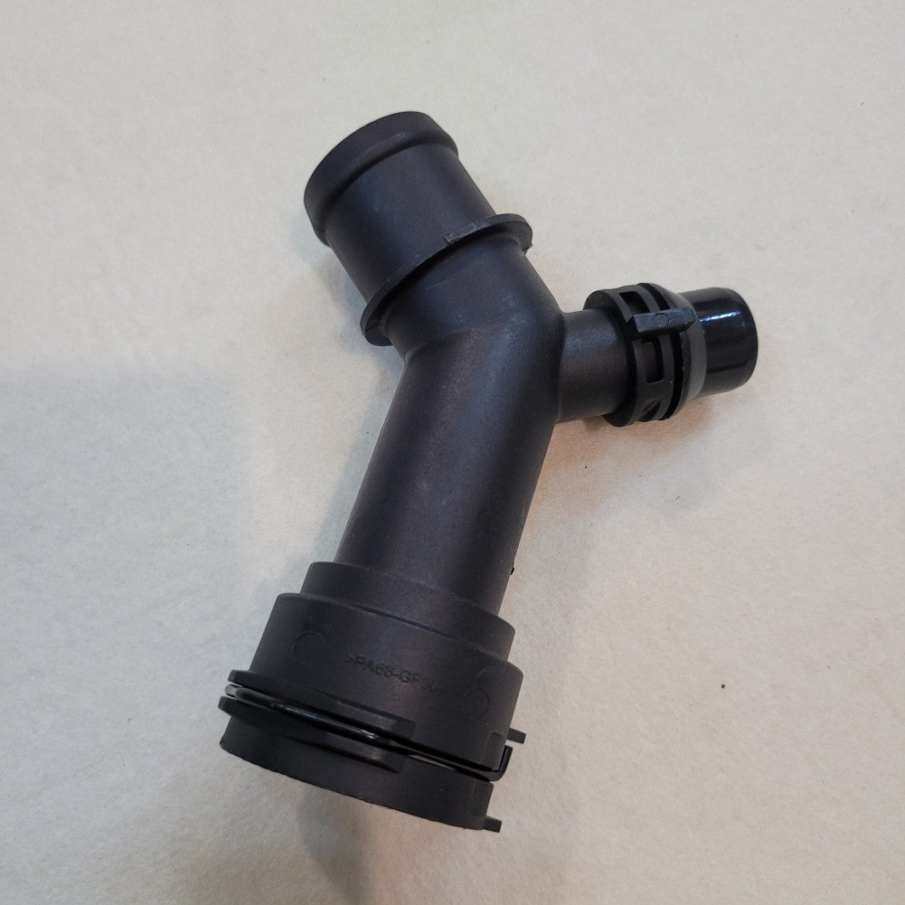 Radiator Coolant Hose Pipe for Audi A4 A5 B9 15-19