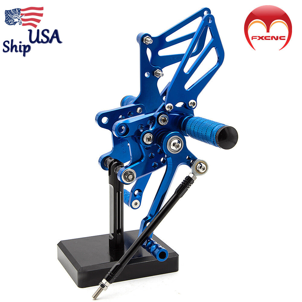 American CNC rear footrest spikes (blue) for Suzuki GSXR1000 (2000-2003-2004).