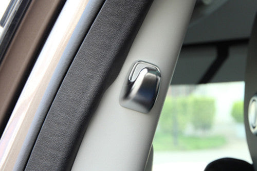 Chrome Silver B-pillar hook up for seat belt cover trim for Range Rover Evoque 2020