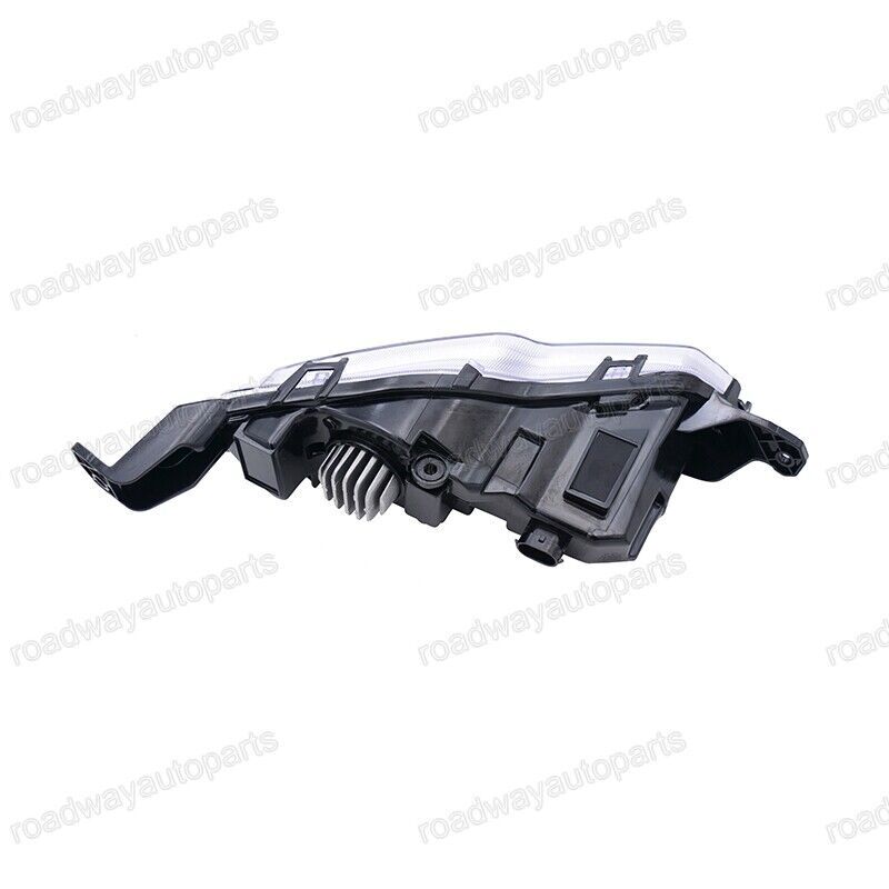 1Pcs Front Bumper LED Driving Lamp Fog Light Right for Ford Mondeo/Fusion 2017