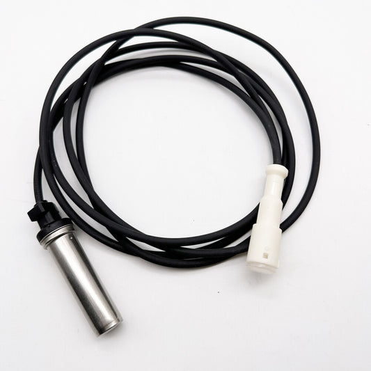 The 970-5012 speed sensor is suitable for Freightliner Cascadia speed sensors; International Standard 3800