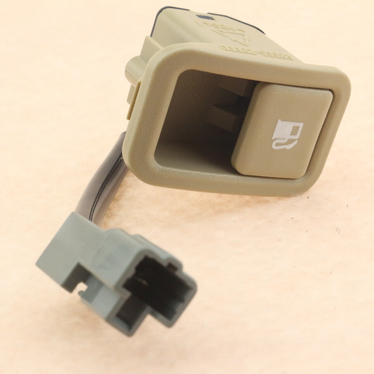 Fit for Hyundai Santa Fe 07-09 Fuel Gas Door Release Switch Beige 93555-2B000J9