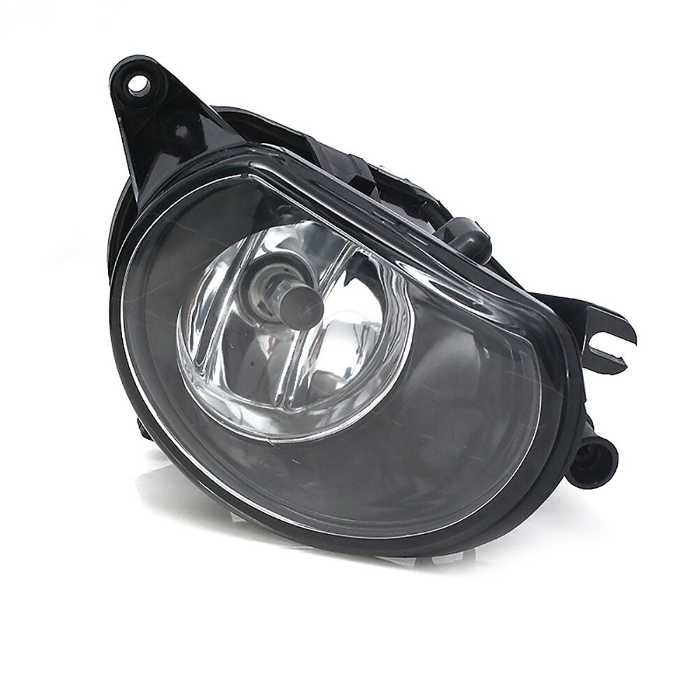 Applicable to for Audi Q7 2007 - 2009; Applicable to for Audi A3 2004 - 2008; Right front fog light with bulb.