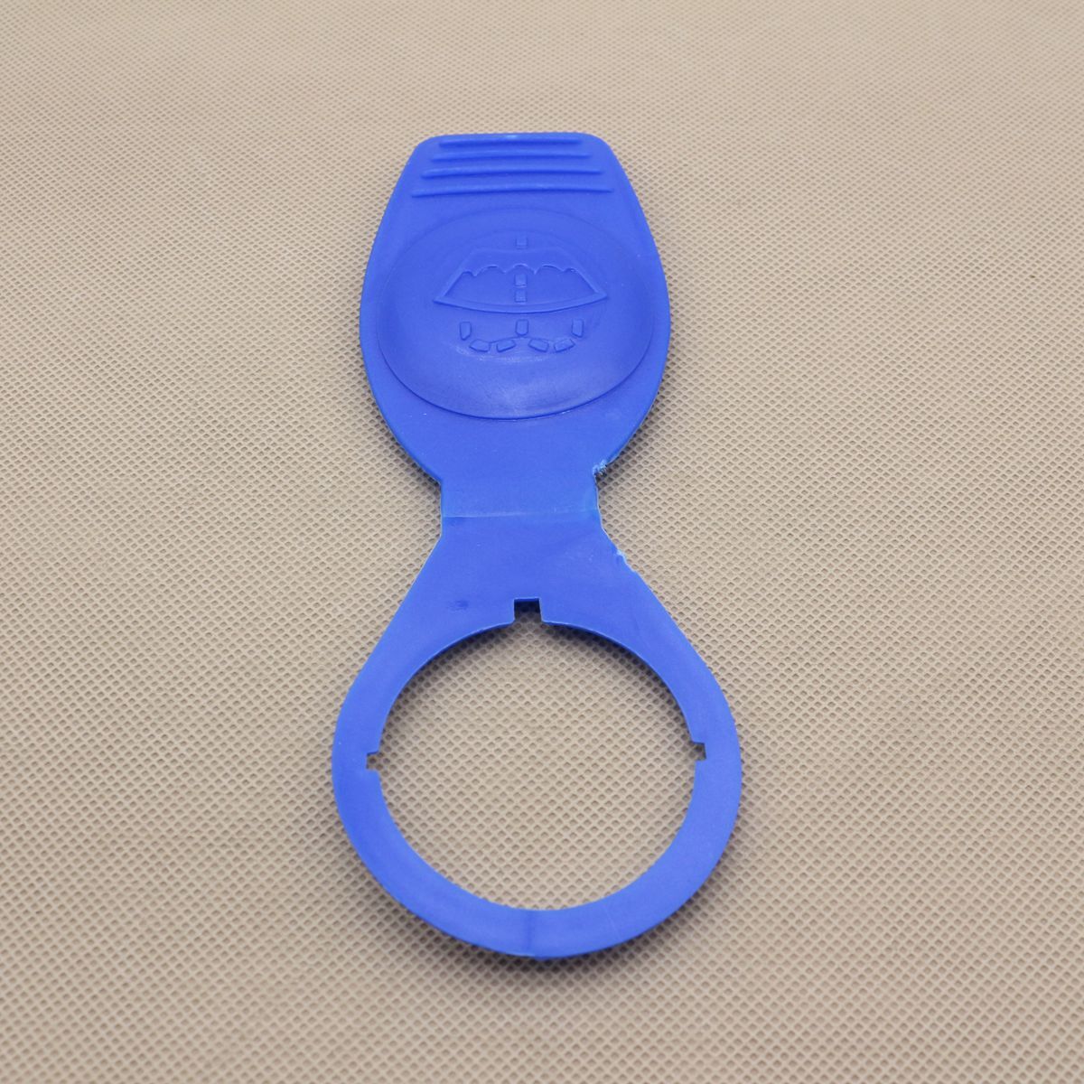 Windshield wiper, washing machine liquid reservoir cap, bottle cap 1K0955455, suitable for Volkswagen and for Audi .