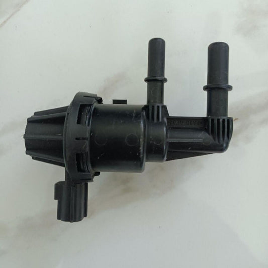 1F7313975 Vapor Canister Purge Valve for Ford Explorer/ for Mazda 07-10