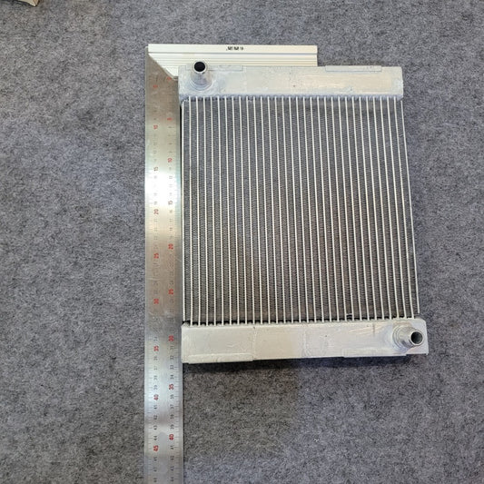 Additional Water Cooler Radiator for Mercedes S W222 S63 2013-2022