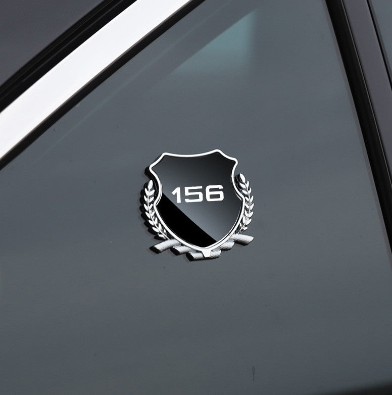 Suitable for Alfa Romeo MITO car keychains and key rings, black polyurethane synthetic leather, Italian flag