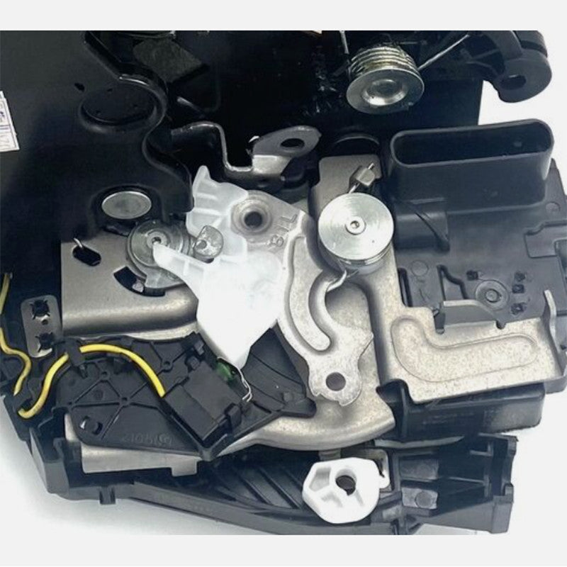 Left Front Driver Door Latch Door For 2013-2022 for Range Rover (VIN) LR078728