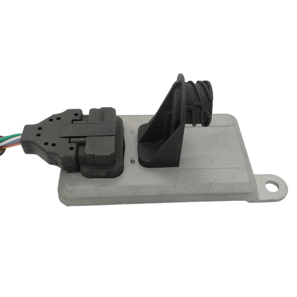 Suitable for BMW 525i, 525XI, 528i, 530i, 530XI, 745i, and M5 cars. (64128374995) Heating valve solenoid valve.