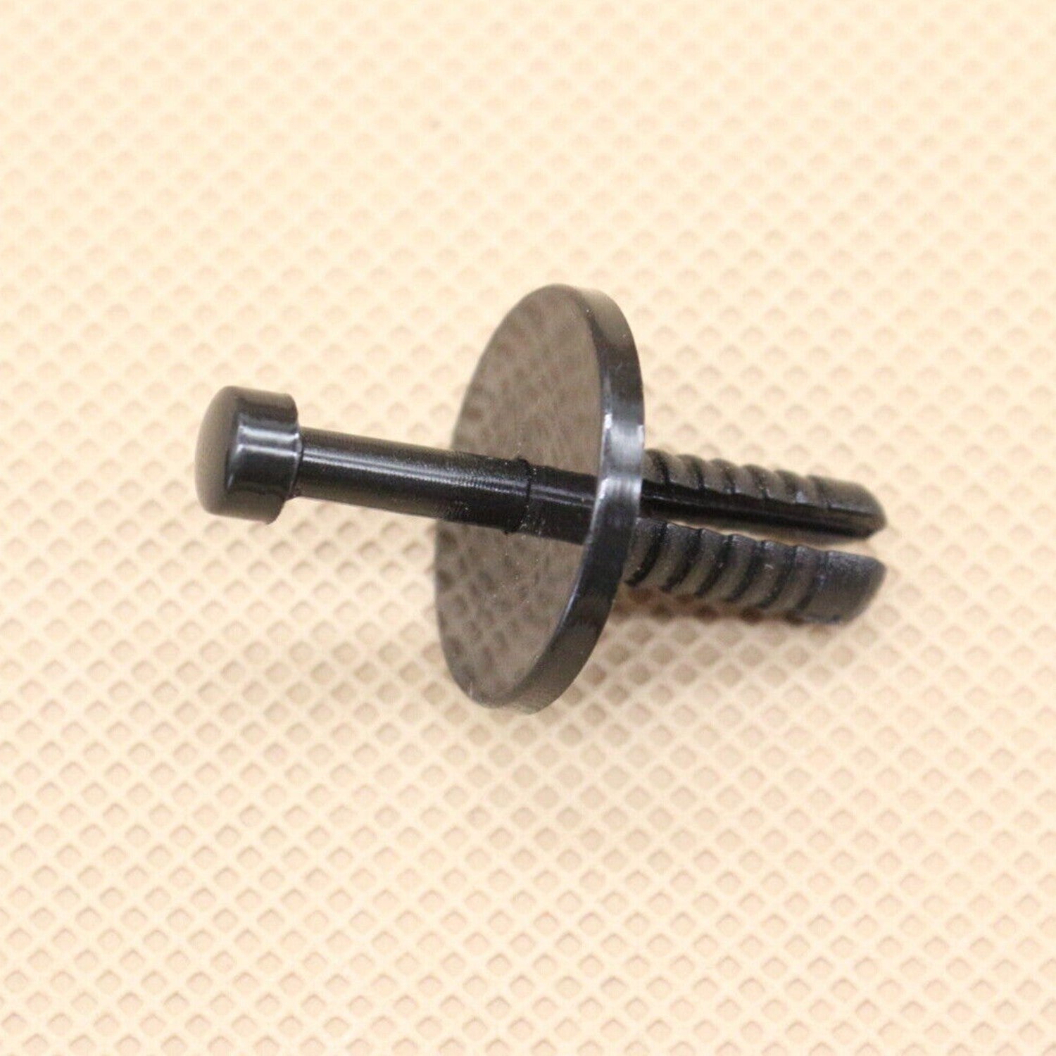 35Pcs Plastic Rivets for BMW E30 E34 E38 E46 E53 X5 E65 E70 E72 51471919209