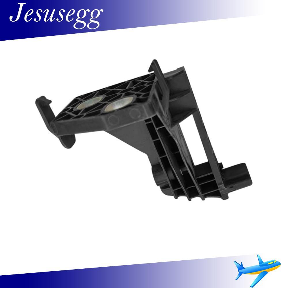 For C-Class W205 2015-2018 2055014420 Right Side Radiator Holder Bracket Black