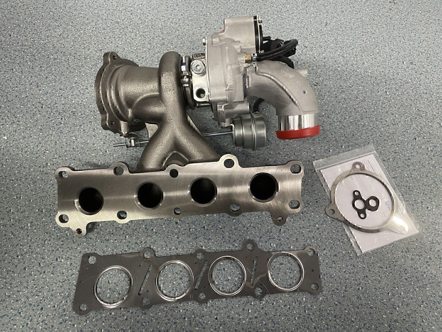 LR066515 Turbo charger K03 for Land Rover for Range Rover Evoque Discovery 2.0 14-16 17!