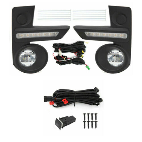 One set of LED DRL fog lights and daytime running lights suitable for Toyota RAIZE ROOMY 2019-2022.